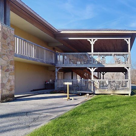 Little River Loft & Riverfront Gem Townsend Exterior photo