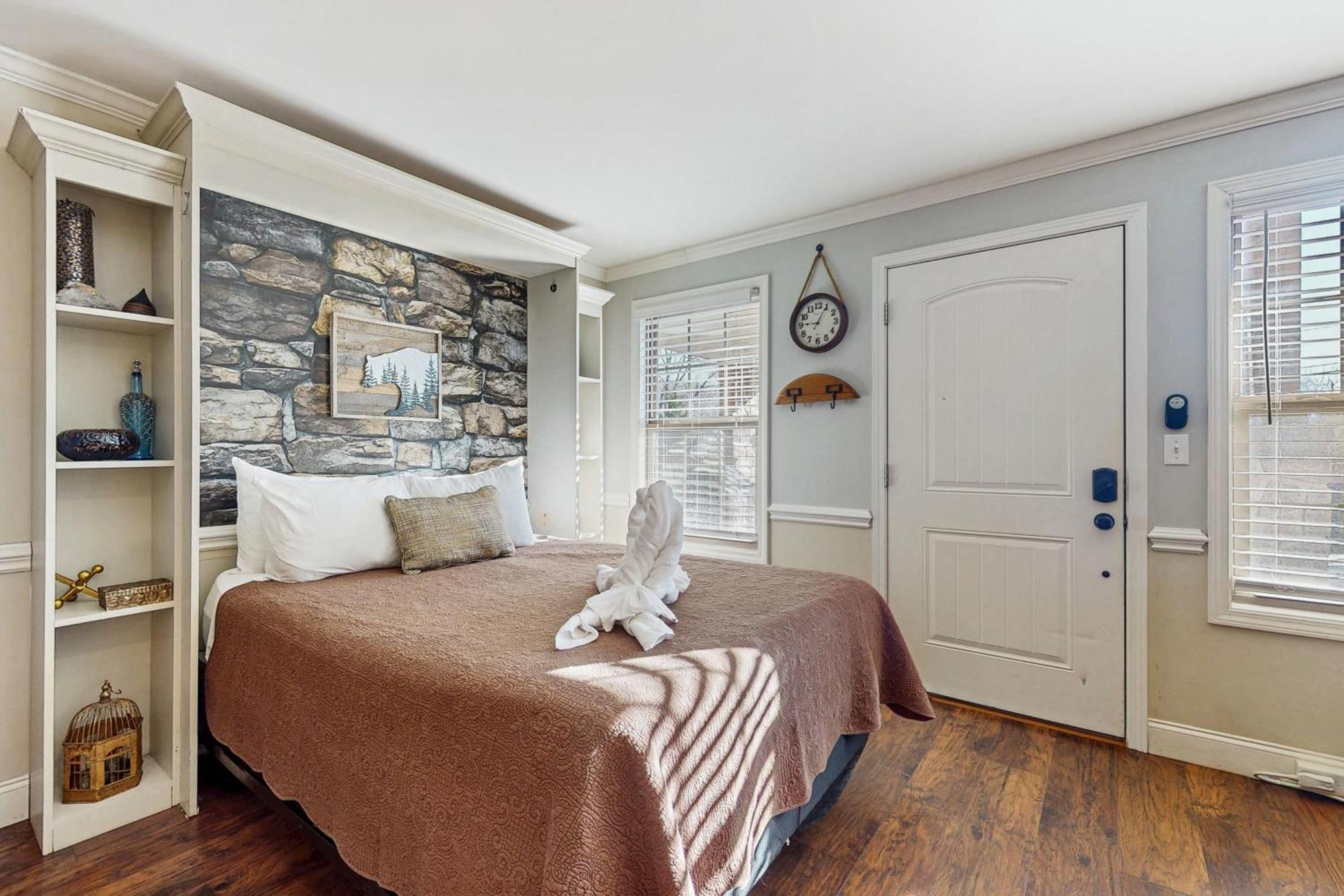 Little River Loft & Riverfront Gem Townsend Exterior photo